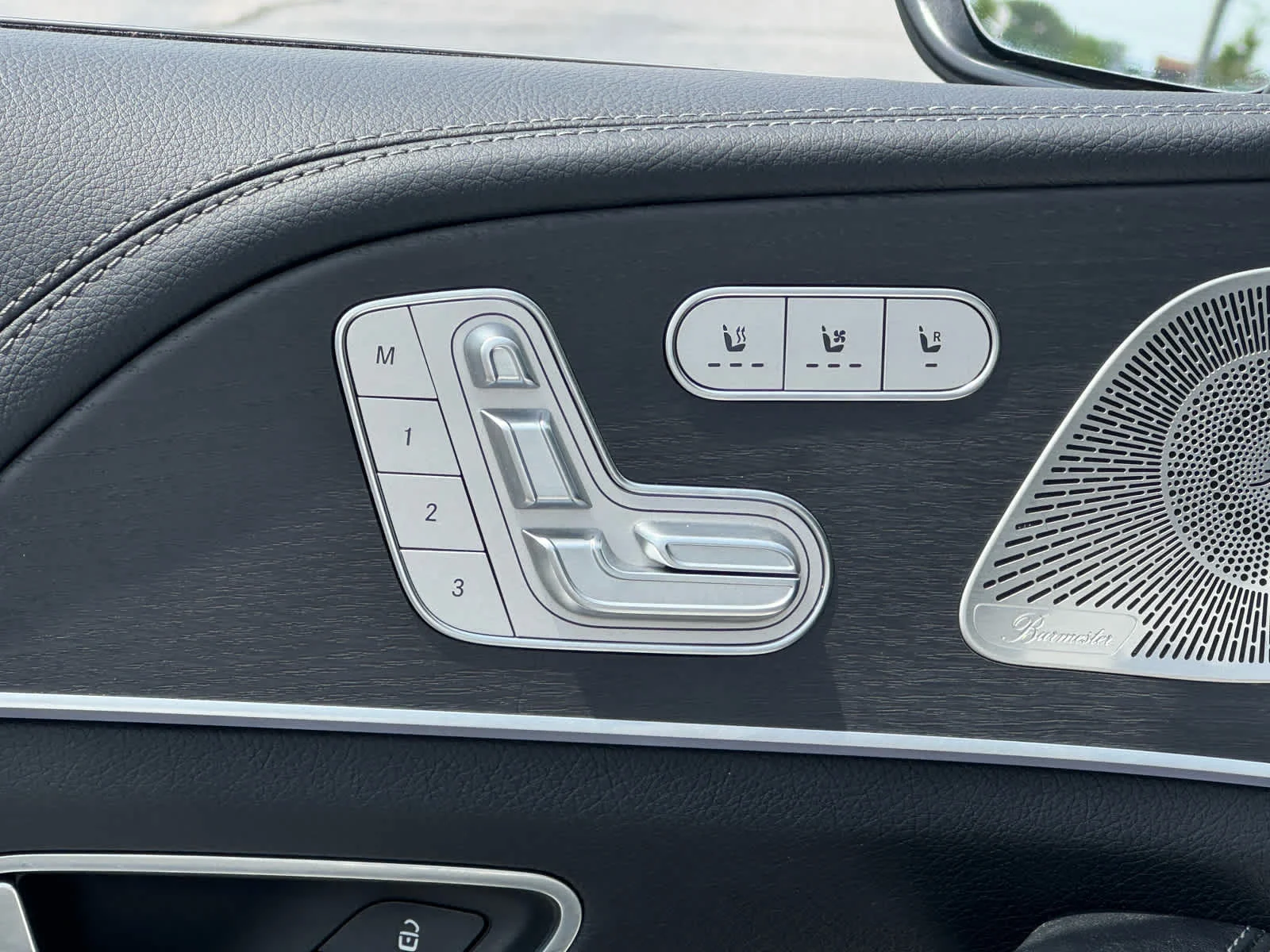 Used 2024 Polar White Mercedes-Benz AMG® GLE 53 image 19