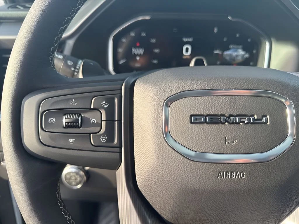 New 2026 Glacier White Tricoat GMC Denali Ultimate image 21