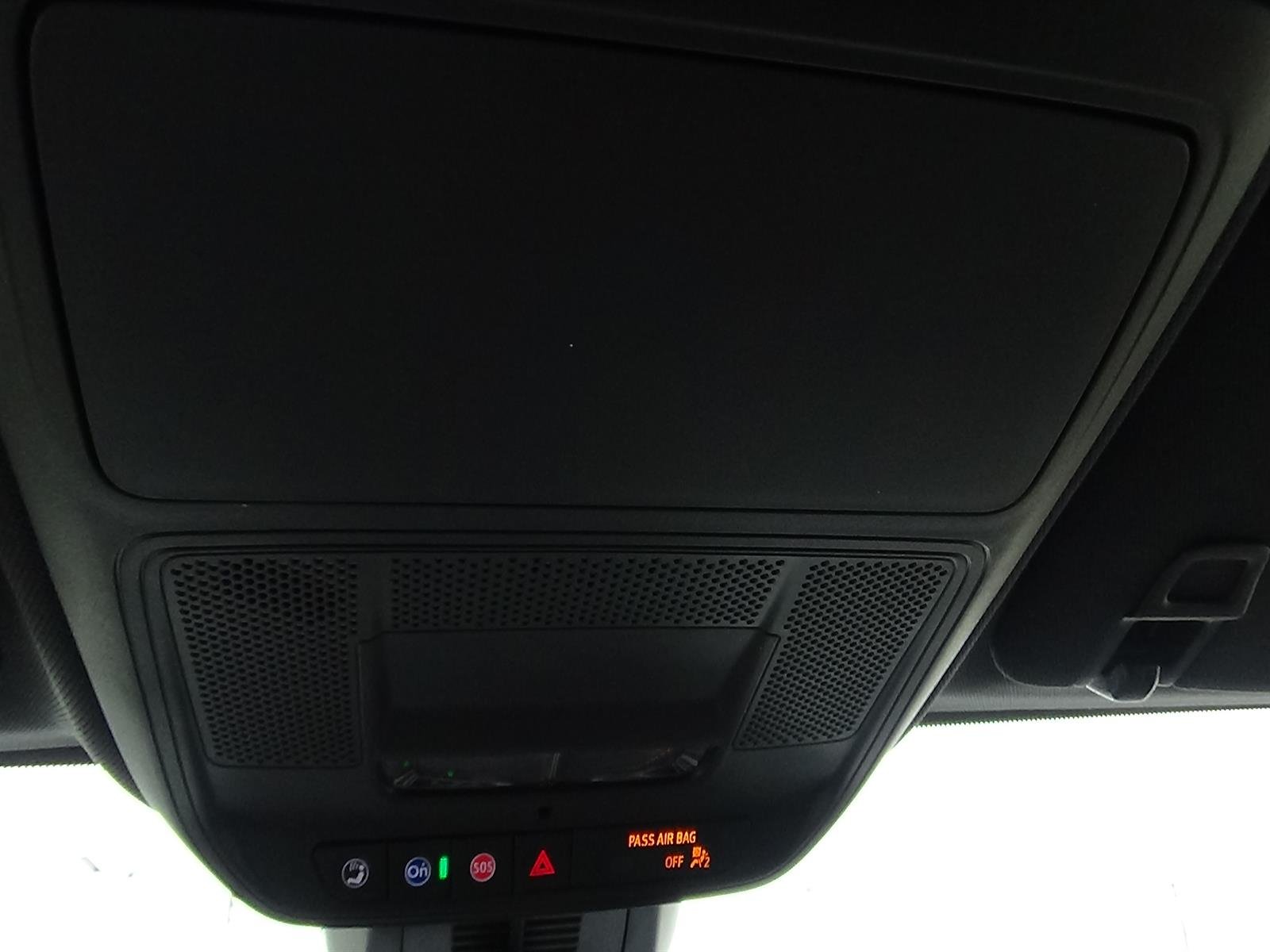 Used 2026 Summit White (gaz) Chevrolet LT image 29