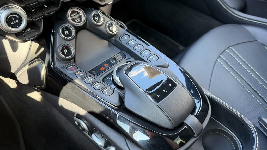 Used 2023 Iridescent Emerald Aston Martin coupe image 28