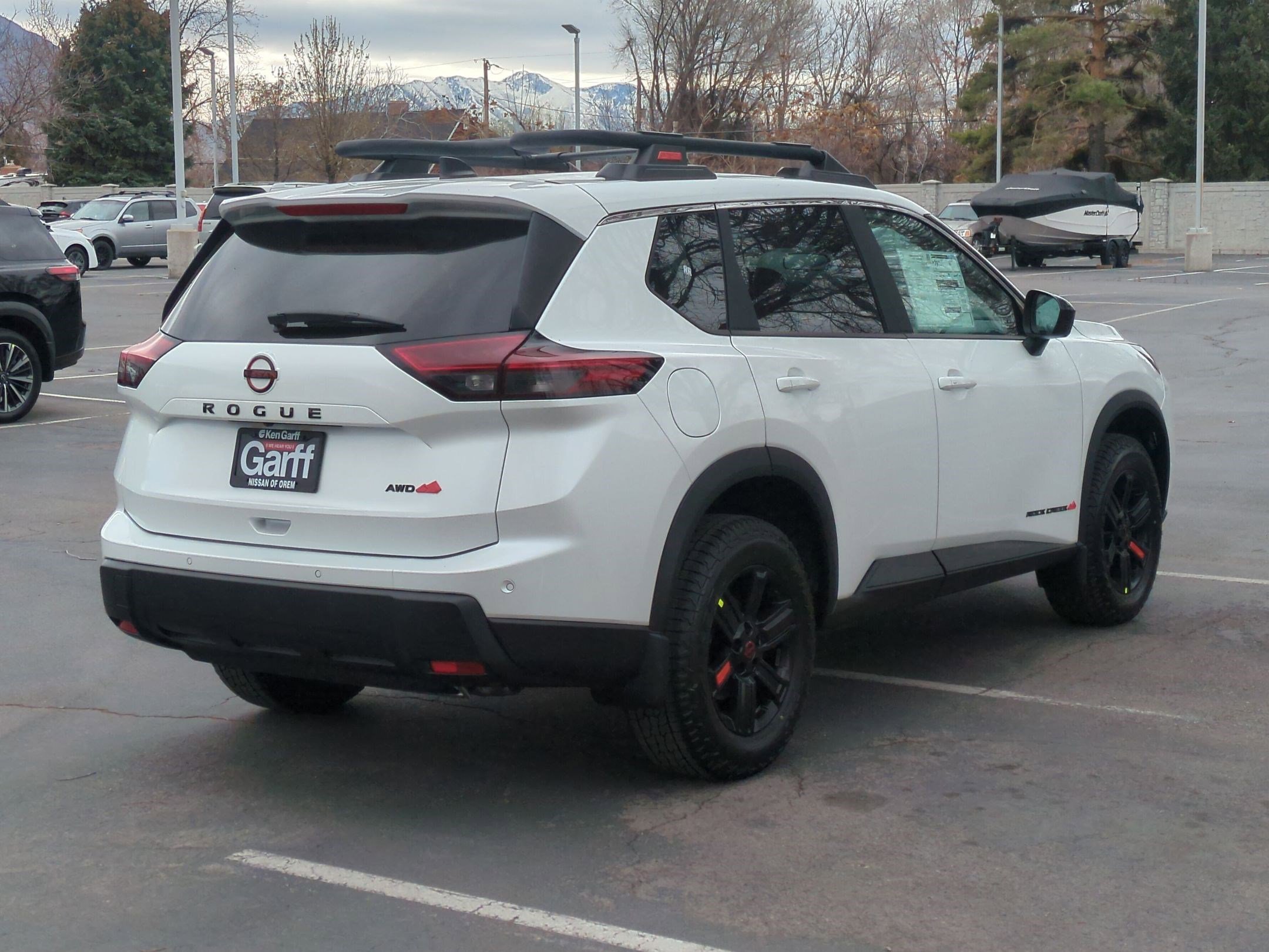 New 2026 Everest White Pearl TriCoat Nissan Rock Creek® image 3