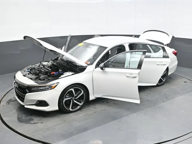 Used 2022 White Honda Sport image 28