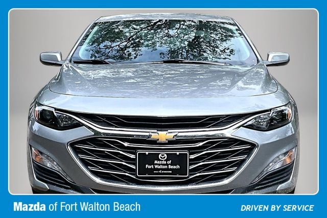 Used 2024 Gray Chevrolet LT image 3