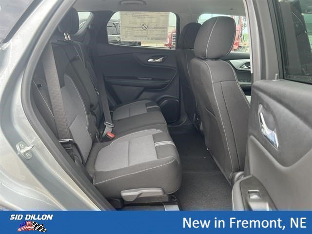 New 2026 Sterling Gray Metallic Chevrolet 2LT image 5