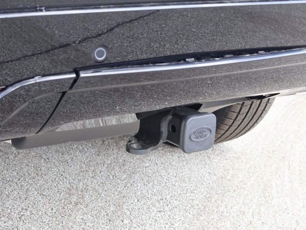 Certified Used 2026 White Land Rover Autobiography image 8