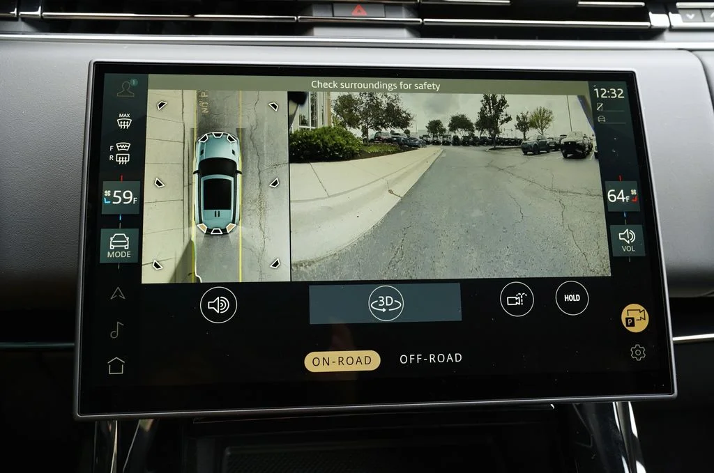 New 2026 Fuji White Land Rover SE image 25