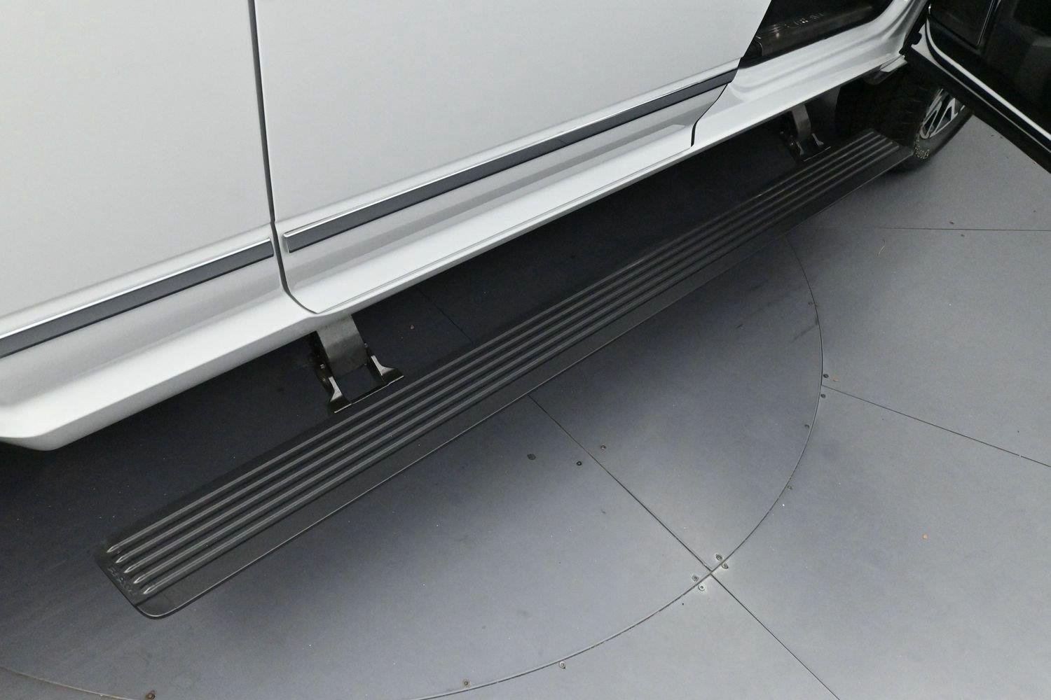 Used 2025 Bright White Clearcoat Ram Limited image 9