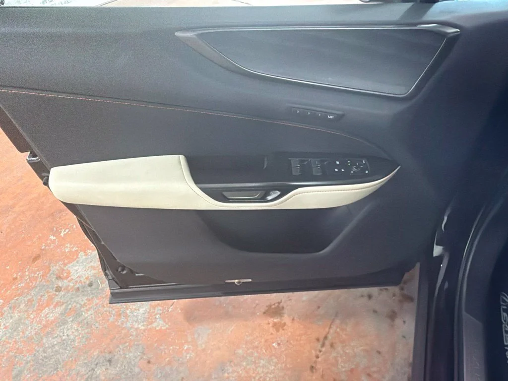 Used 2023 Caviar Lexus 350 Luxury image 27