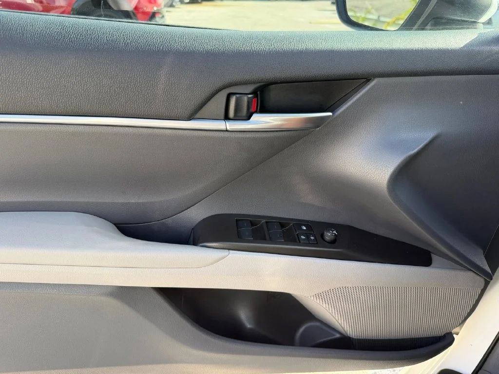 Used 2023 White Toyota SE image 29