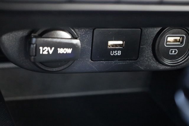 Used 2023 Red Hyundai SEL image 31