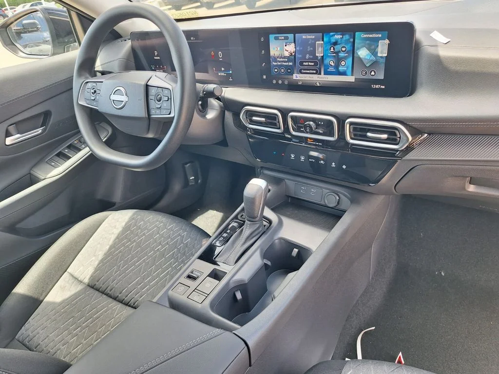 Used 2027 Gray Nissan SV image 24
