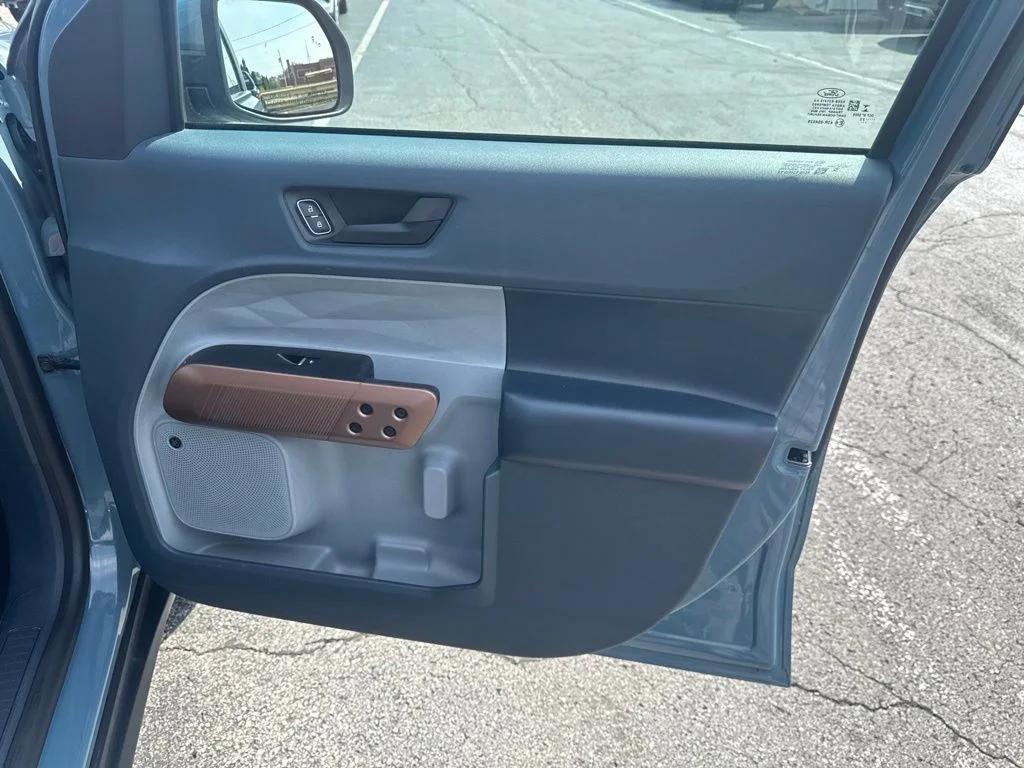 Used 2022 Area 51 Ford Lariat image 30