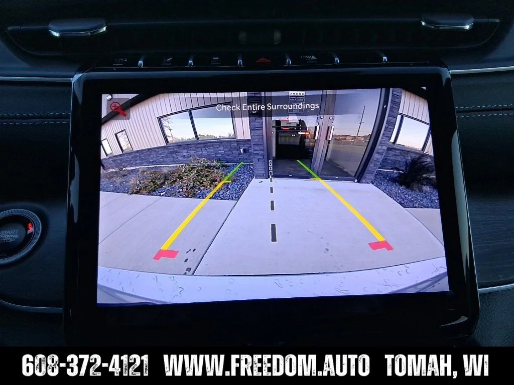 Used 2025 Silver Zynith Jeep Limited image 41