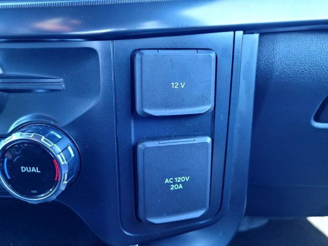 Used 2025 Green Ford Raptor image 17