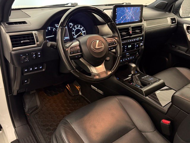 2023 Lexus GX LUXURY - Photo 19