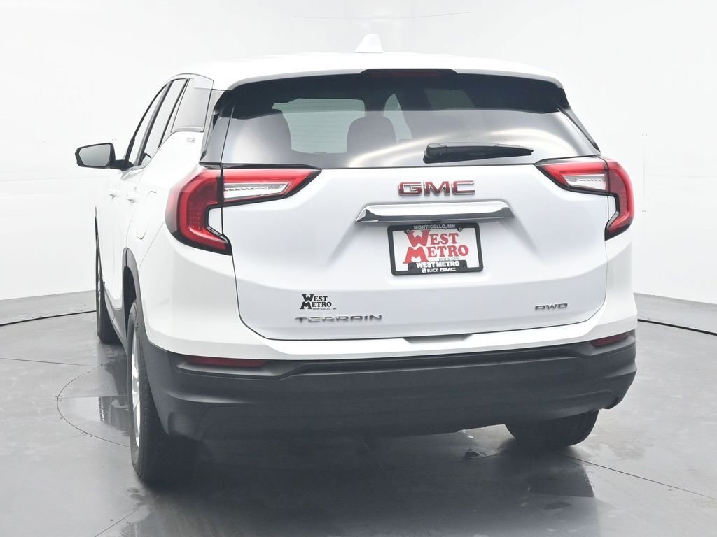 2024 GMC Terrain SLE - Photo 27