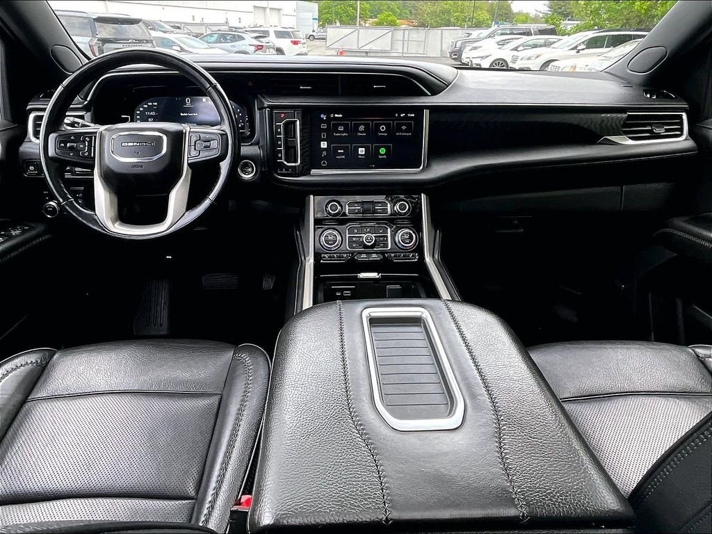 Used 2022 Gray GMC Denali image 21
