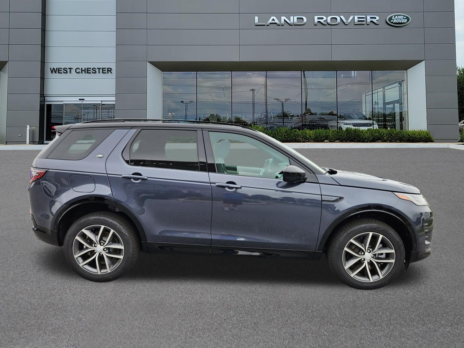 New 2026 Varesine Blue LAND ROVER Landmark image 6