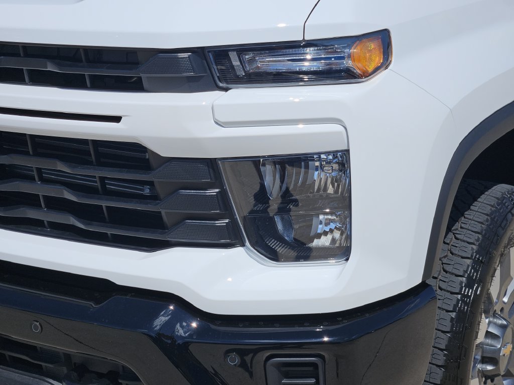 2026 Chevrolet Silverado 2500 HD Custom - Photo 10