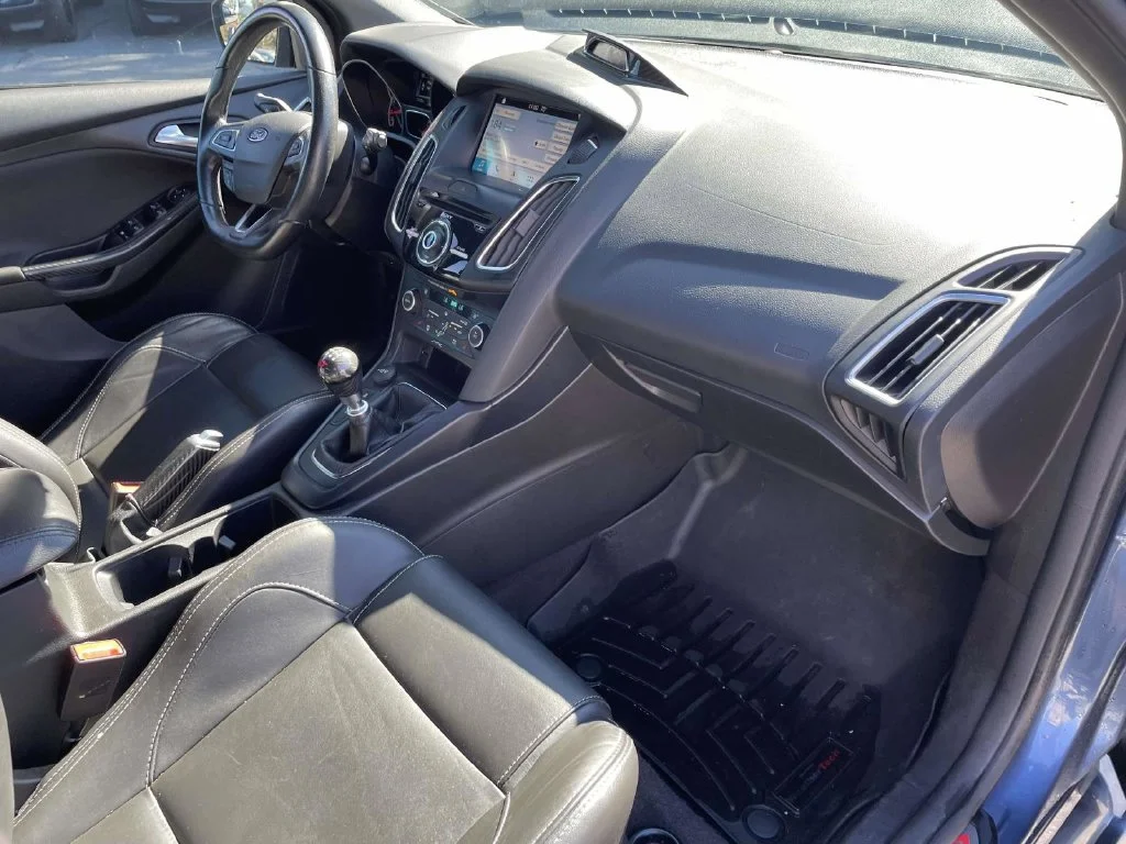 Used 2018 Blue Ford ST image 14