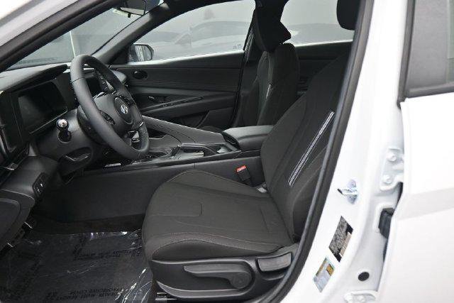 New 2026 White Hyundai SEL Sport image 12