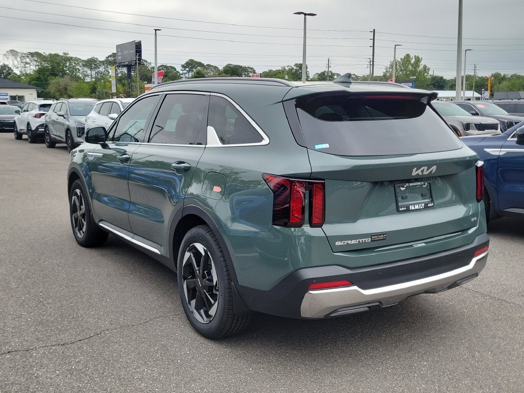 New 2026 Cityscape Green Kia EX image 4