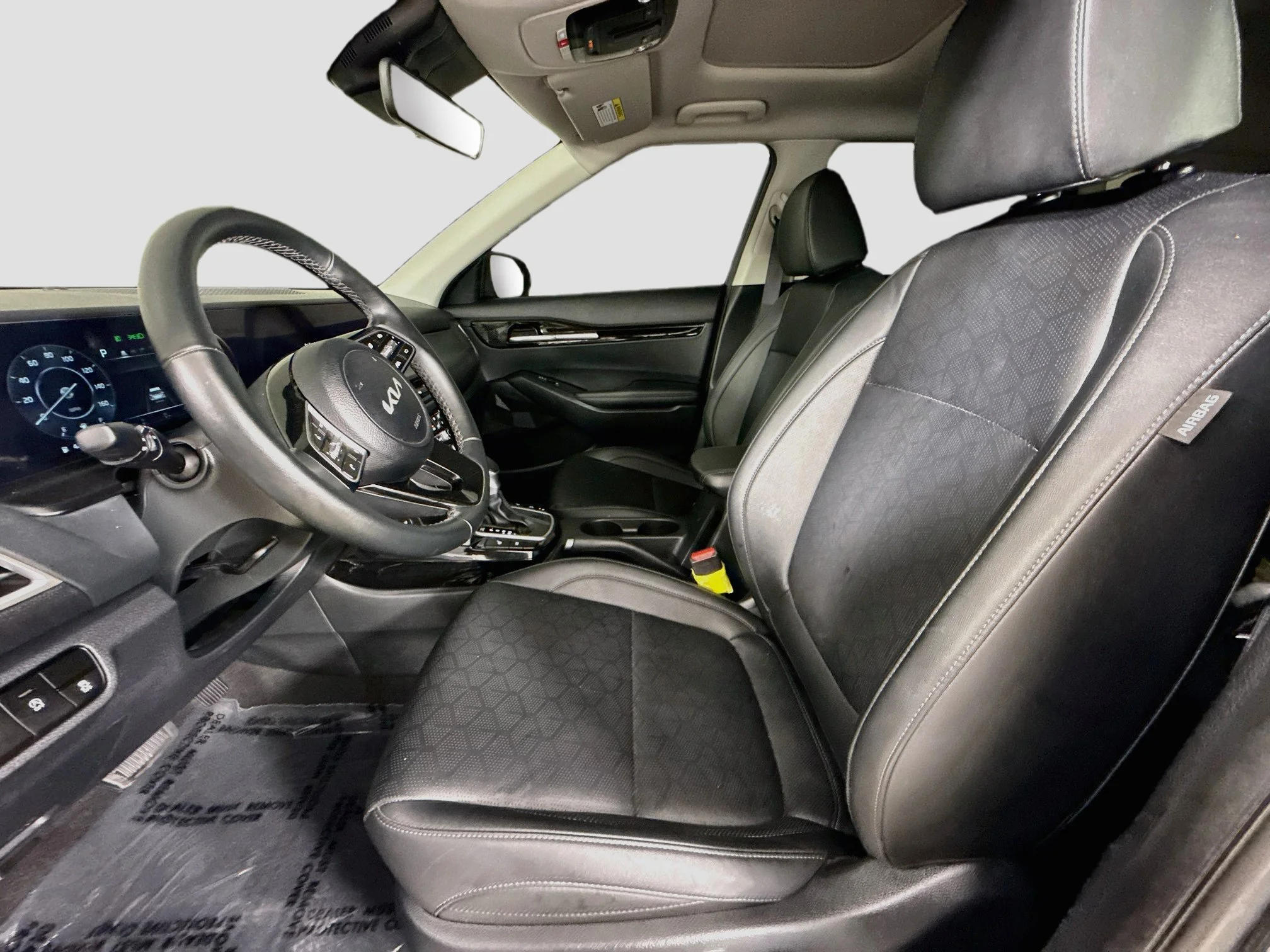 Used 2026  Kia EX image 23