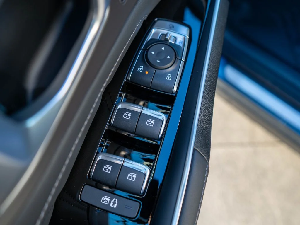 New 2026 Mineral Blue Kia X-Line SX Prestige AWD image 19