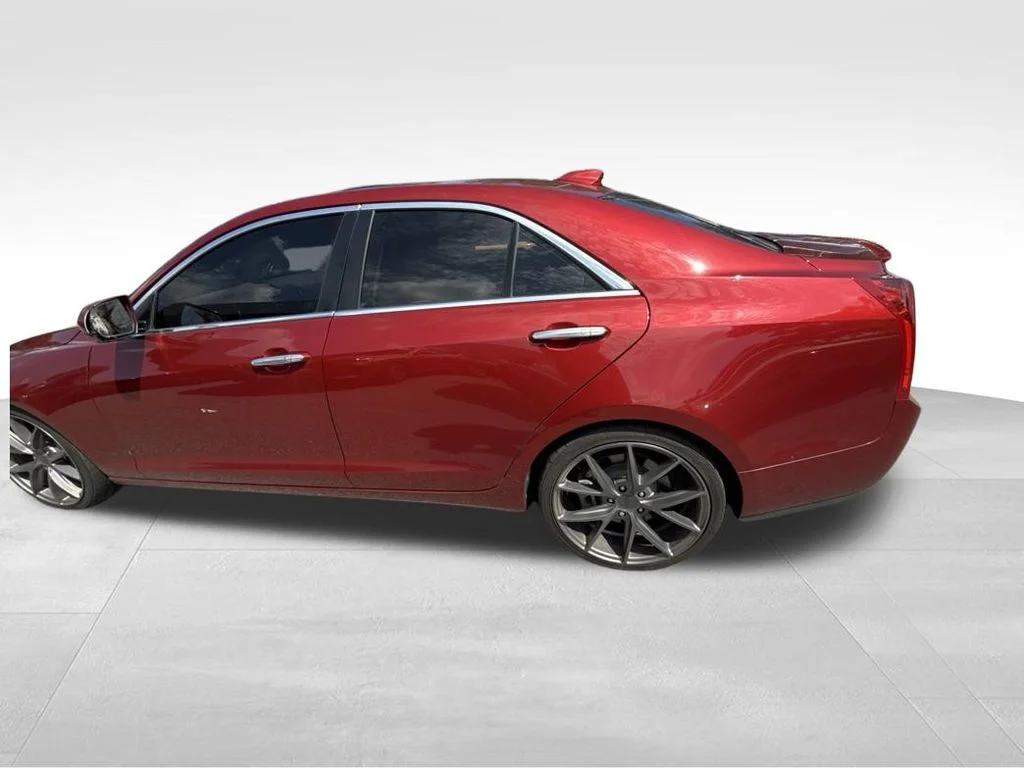 Used 2018 Red Cadillac 2.0L Turbo Luxury image 5