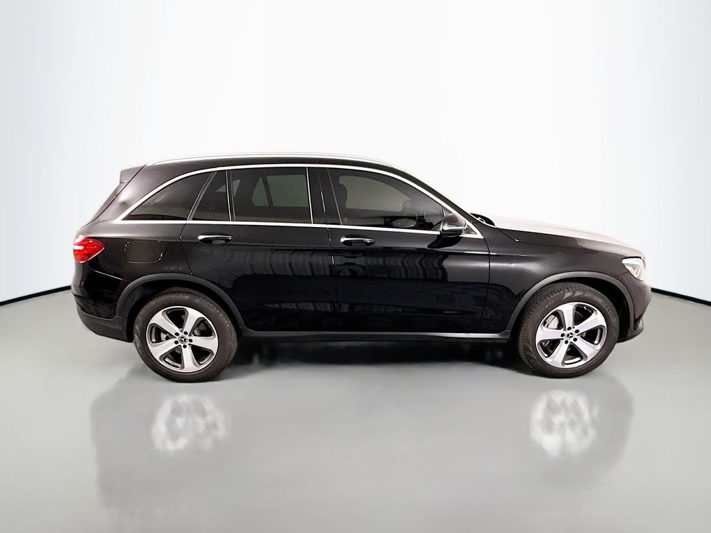 Used 2019  Mercedes-Benz GLC 300 image 8