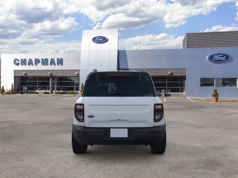 New 2026 Space White Metallic Ford Outer Banks® image 5
