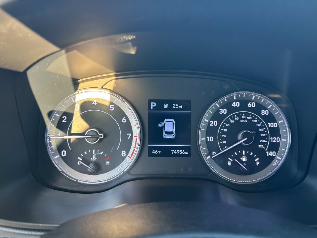 Used 2022 Green Hyundai SEL image 32