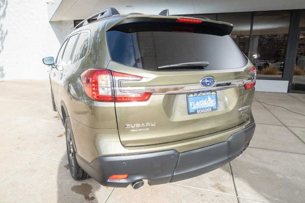New 2026 AUTUMN GREEN METALLIC Subaru Touring 7-Passenger image 5