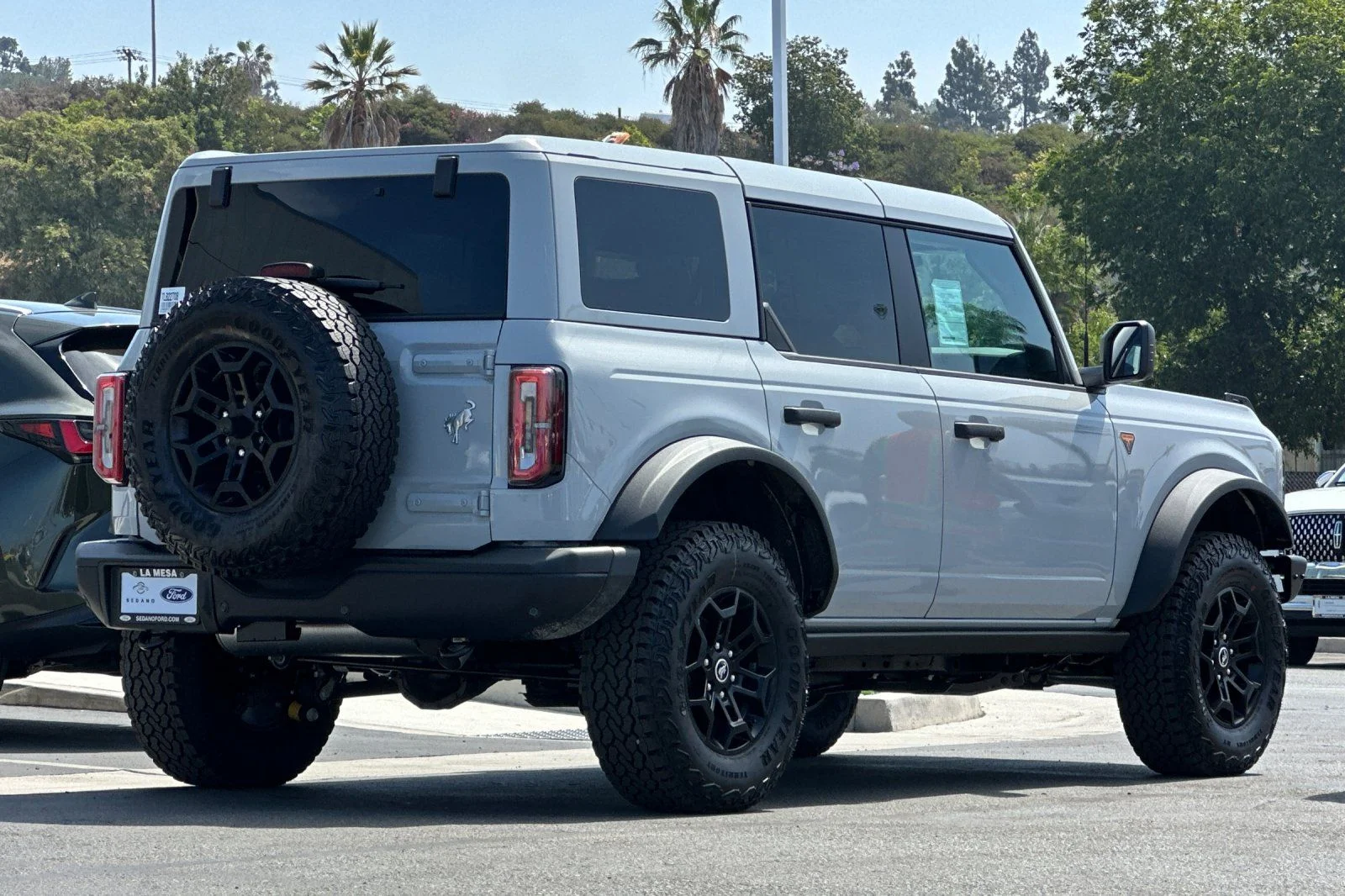 New 2026 Avalanche Gray Ford Badlands® image 3
