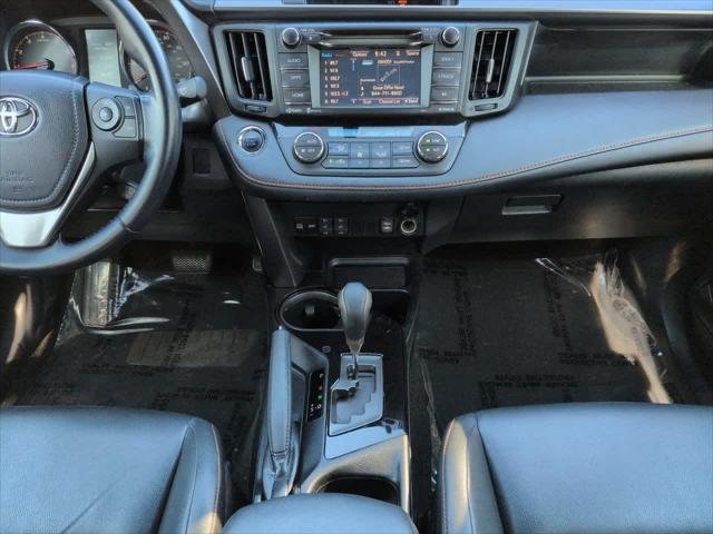 Certified Used 2016 Hot Lava Toyota SE image 18