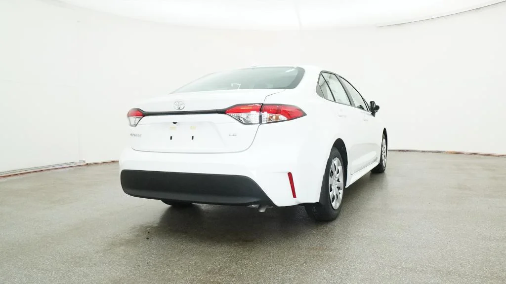 New 2026 Ice Cap Toyota LE image 11