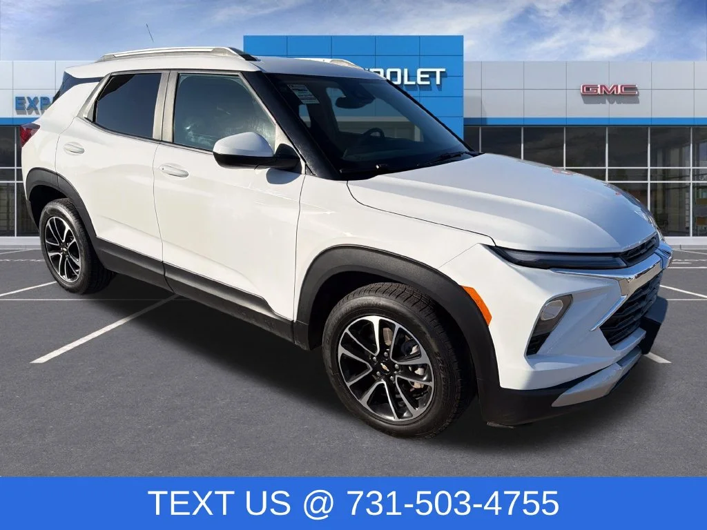 Used 2025 White Chevrolet LT image 1