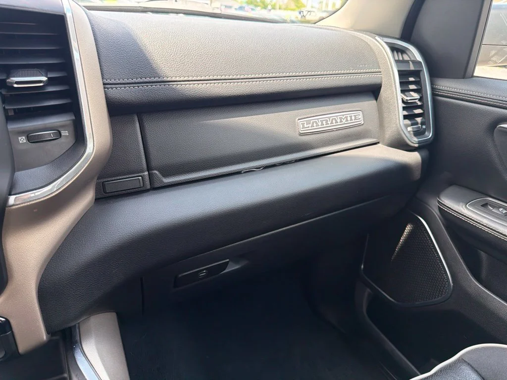Used 2022 White Ram Laramie image 34