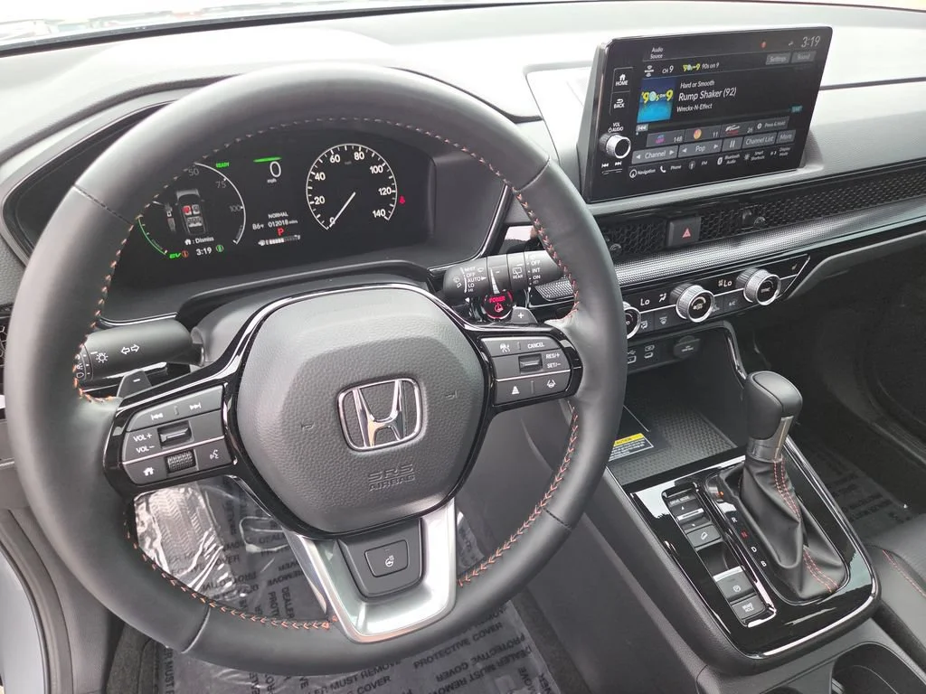 Used 2025  Honda Sport Touring image 35