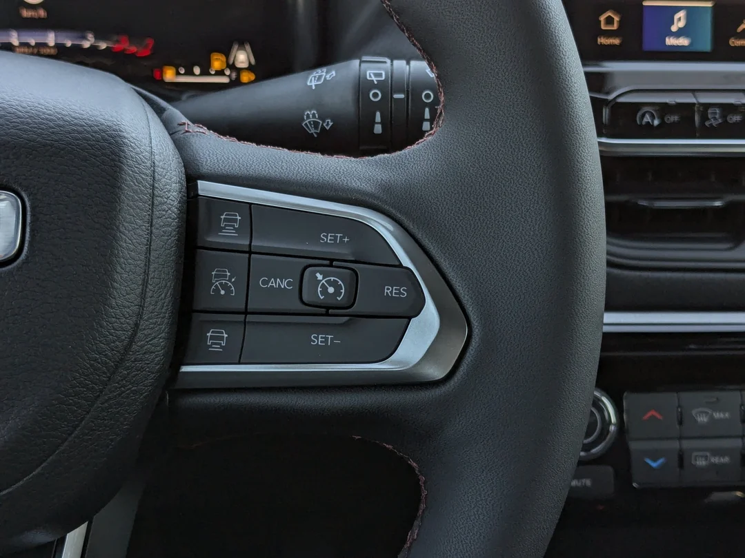New 2026 Black Jeep Trailhawk - - 4x4 - Trailer Tow Group - Pano Sunroof - Alpine Audio - Trail Rated & More! image 18