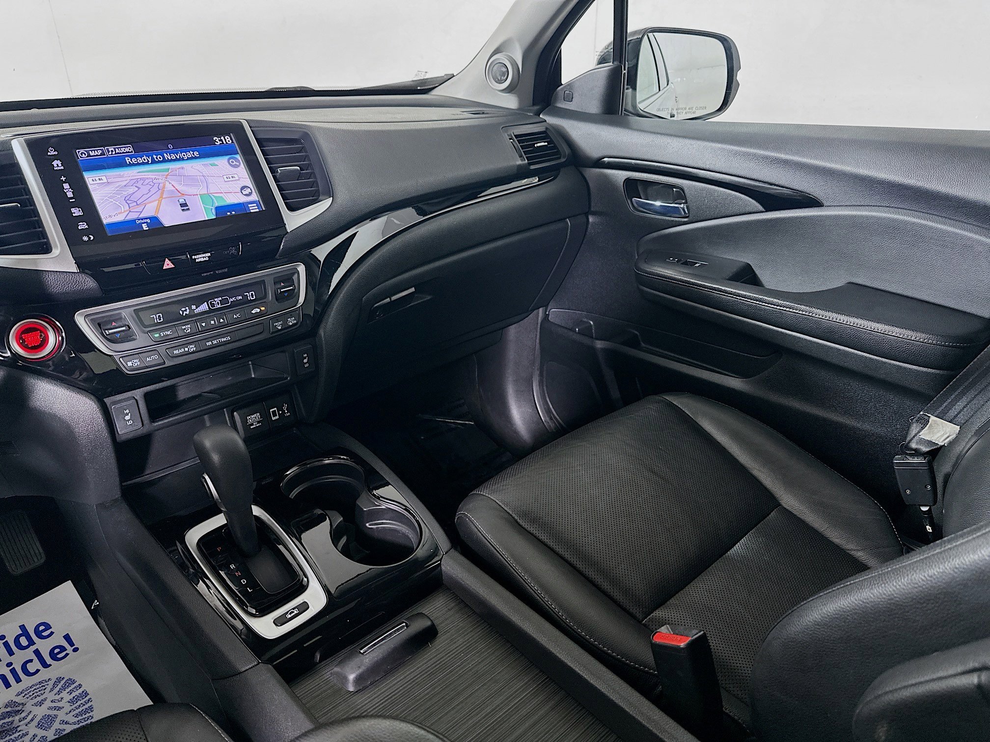 Used 2018 Lunar Silver Metallic Honda RTL-E image 24