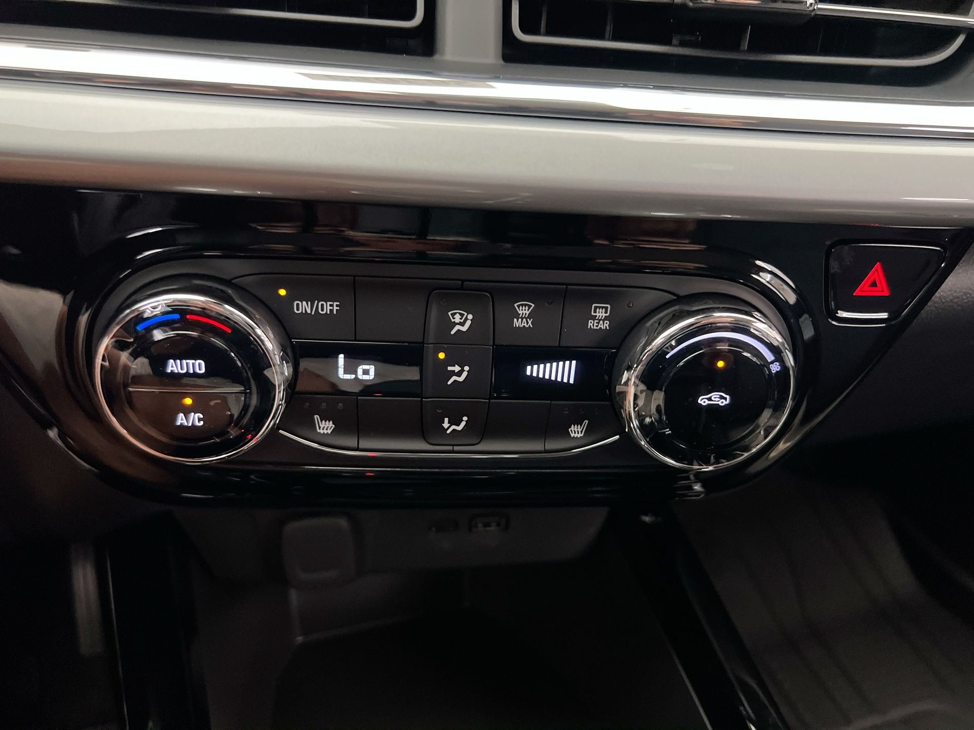 2026 Chevrolet Trax LT - Photo 71