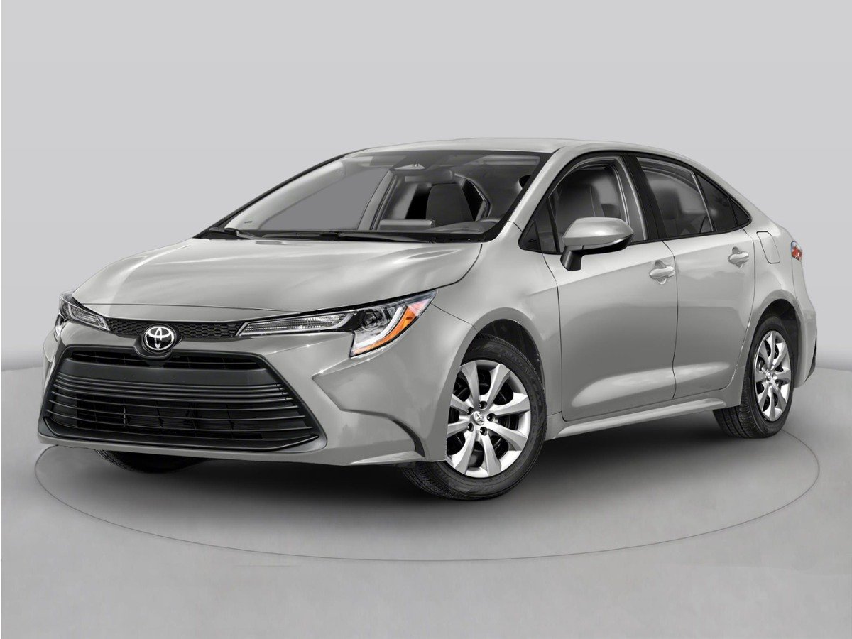 Used 2024  Toyota LE image 1
