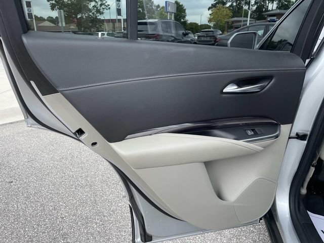 Used 2021 Silver Cadillac Luxury image 11