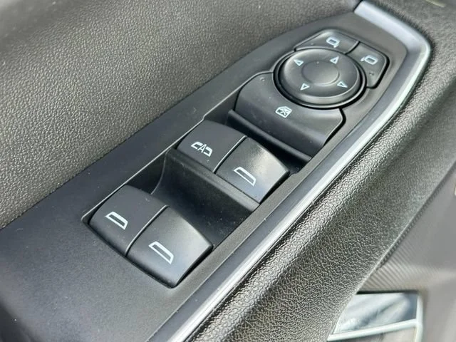 Used 2024 Summit White Chevrolet RST image 16
