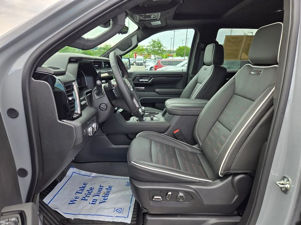 Used 2025 Gray GMC AT4X image 17