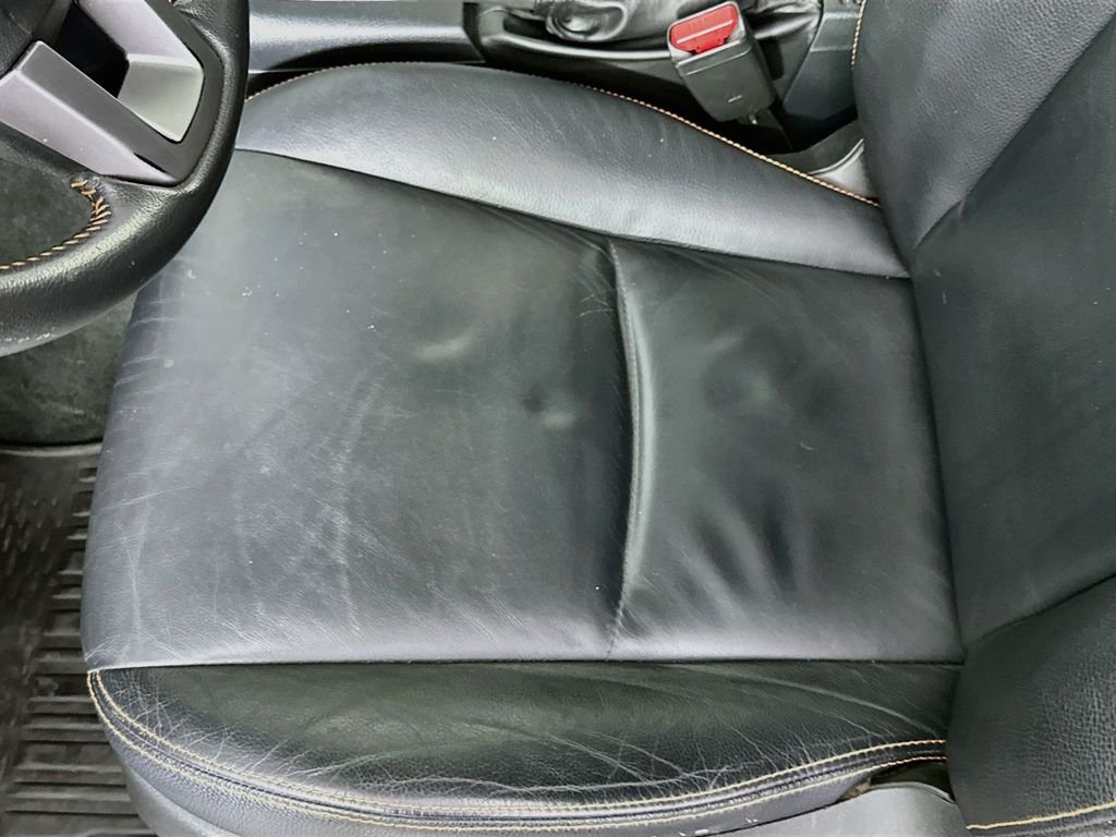 Used 2016 Crystal Black Silica Subaru 2.0i Limited image 19
