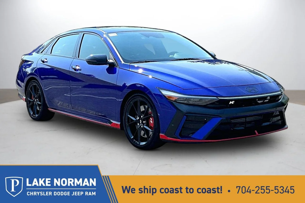 Used 2025 Blue Hyundai Base image 1