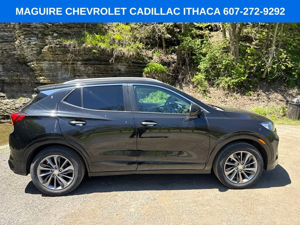 Used 2023 Black Buick Select image 11