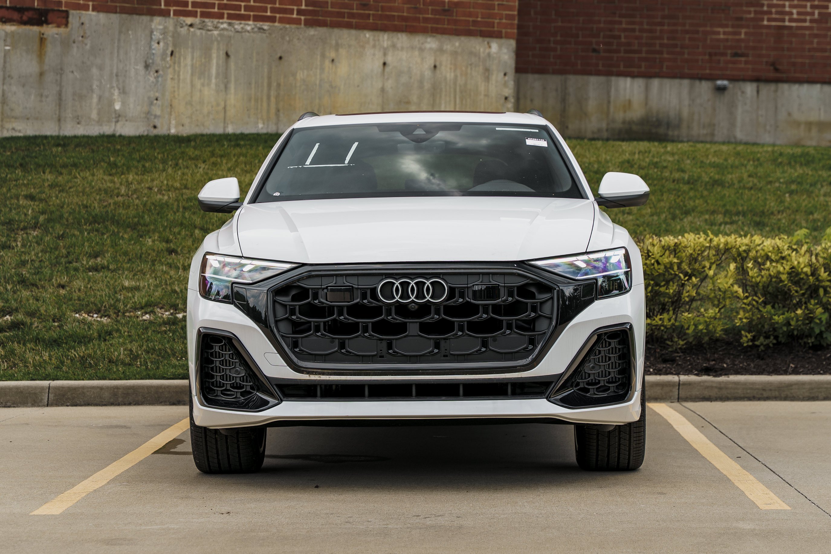 New 2026 Glacier White Metallic Audi Premium Plus image 30
